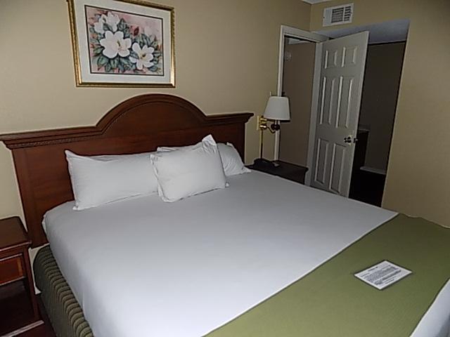 Plantation Oaks Hotel Millington Exterior foto
